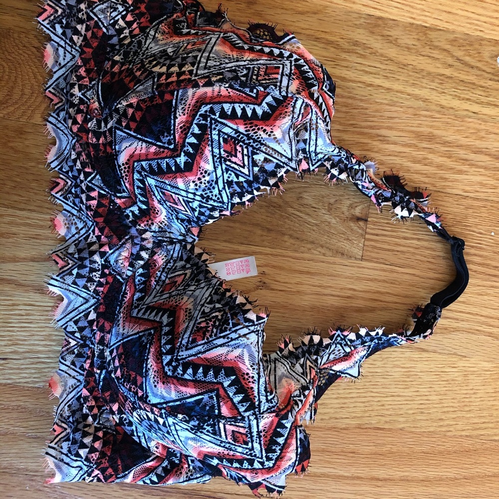 Bra